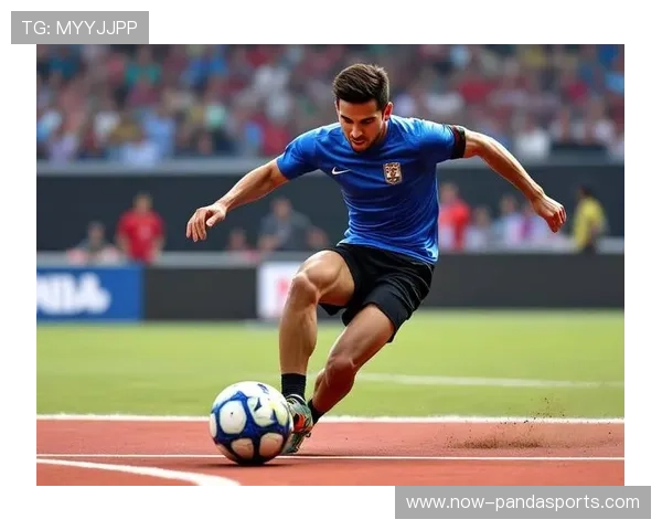 绿茵场上奔跑的背影展现球星拼搏与荣耀瞬间